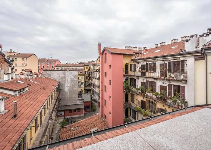 Orange Attic - Navigli Area